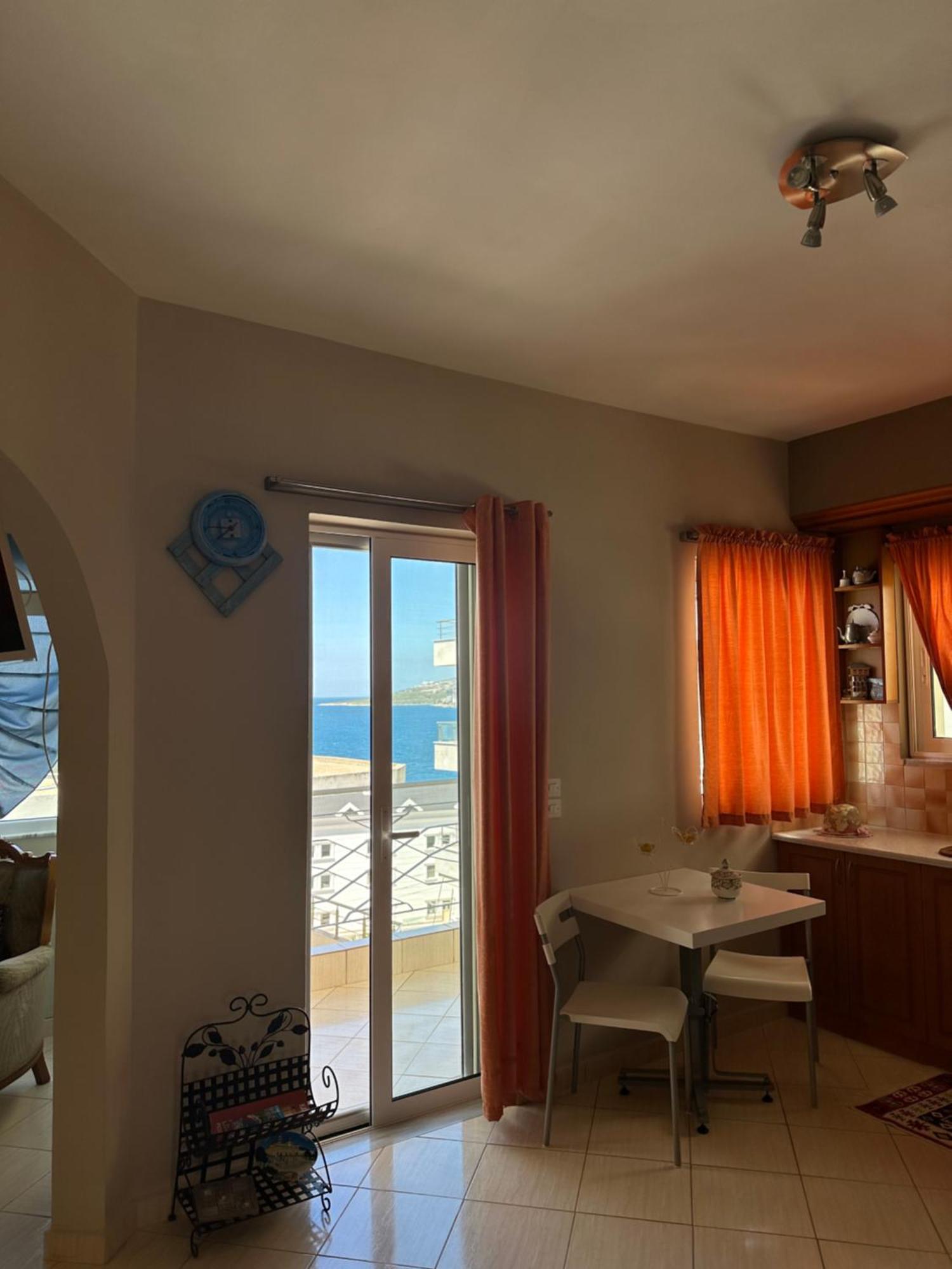 Vila Lemon Tree Sarandë エクステリア 写真